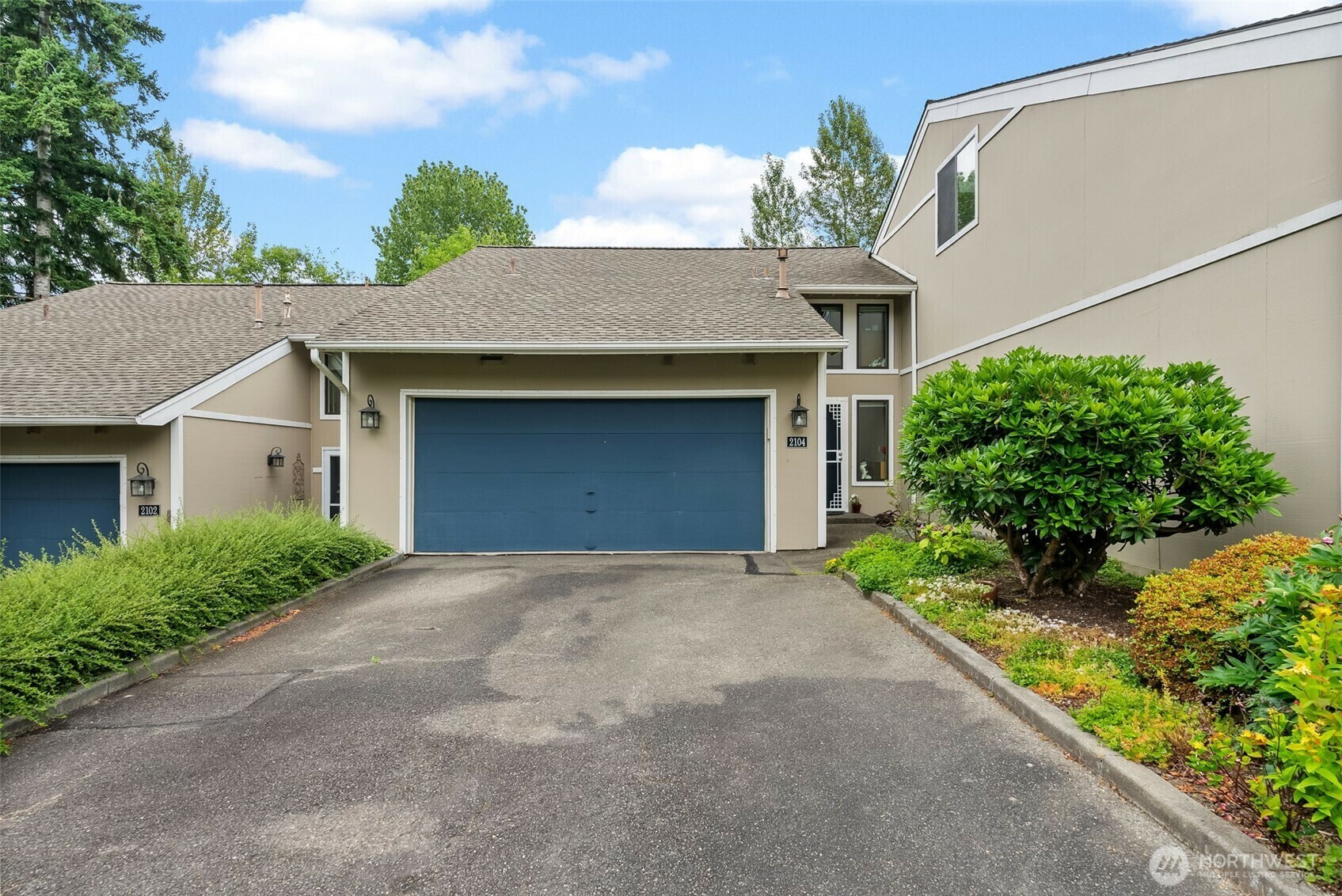 2104  7th Avenue SW  Puyallup WA 98371 photo