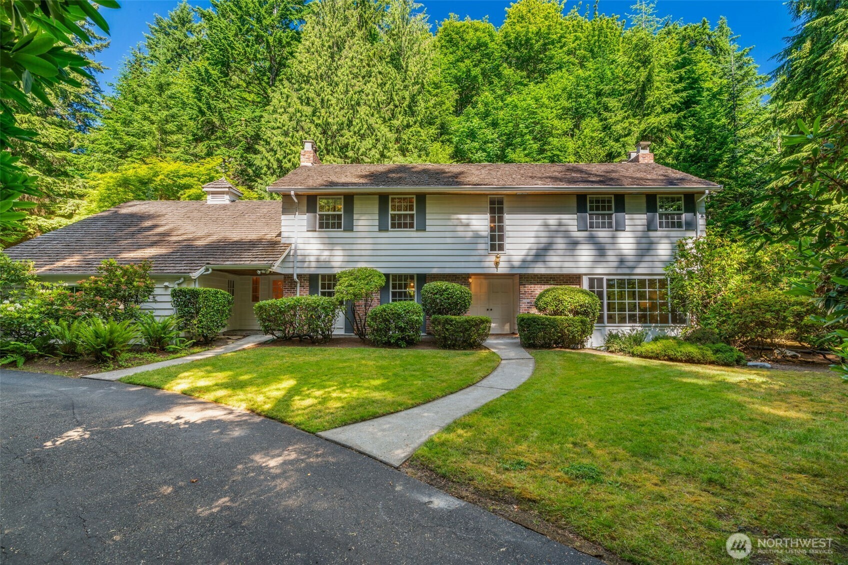10915 N Deer Drive  Woodway WA 98020 photo