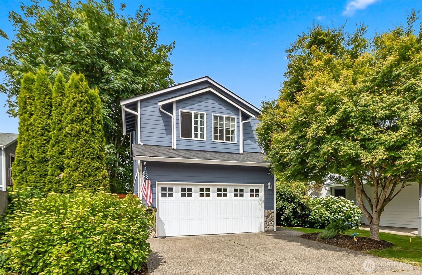 Property Photo: 610 84th Avenue SE WA 98258
