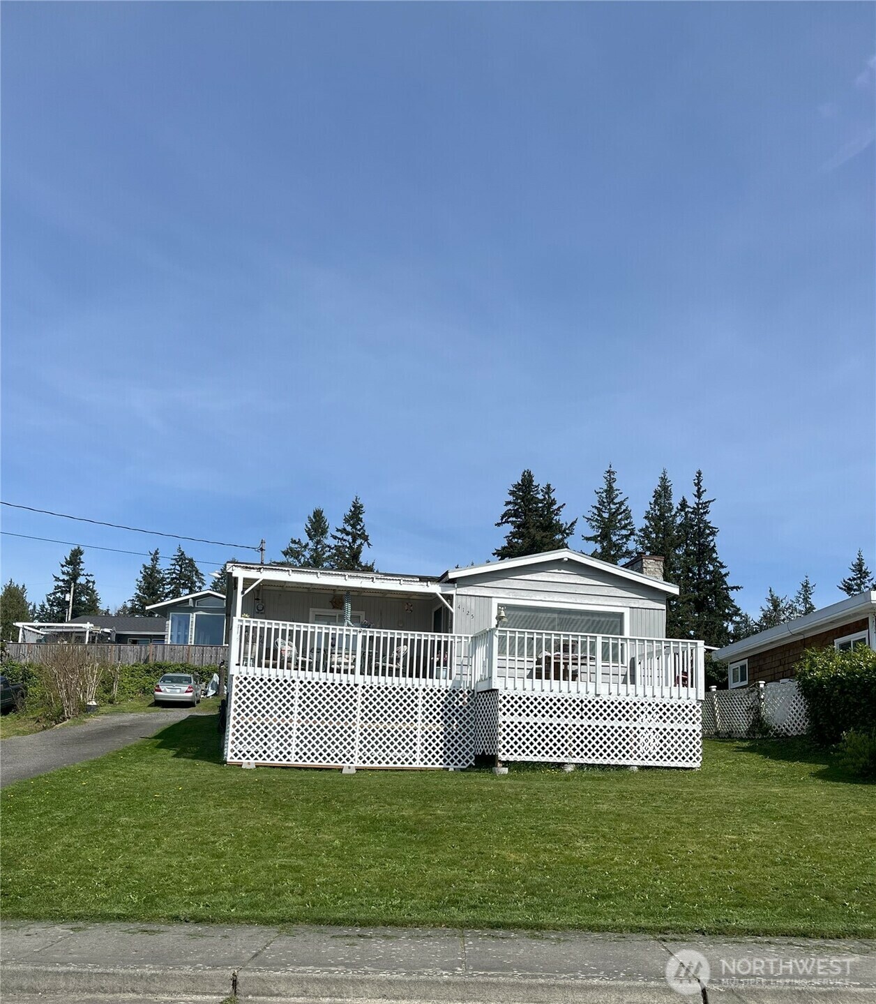 Property Photo: 4125 76th Place NW WA 98271