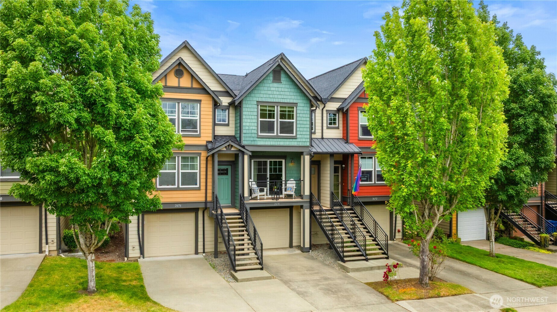 Property Photo: 2674 SW Sylvan Heights Dr WA 98106