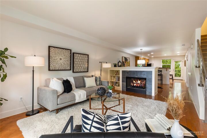 2674 SW Sylvan Heights Dr  Seattle WA 98106 photo