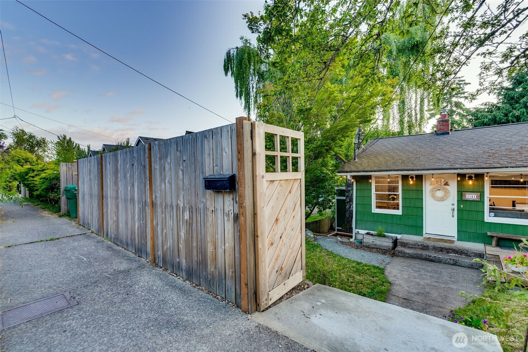 Property Photo: 9741 Densmore Avenue N WA 98103