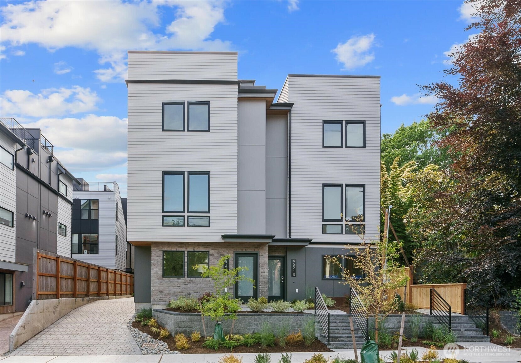 Property Photo: 4521 A Bagley Avenue N WA 98103
