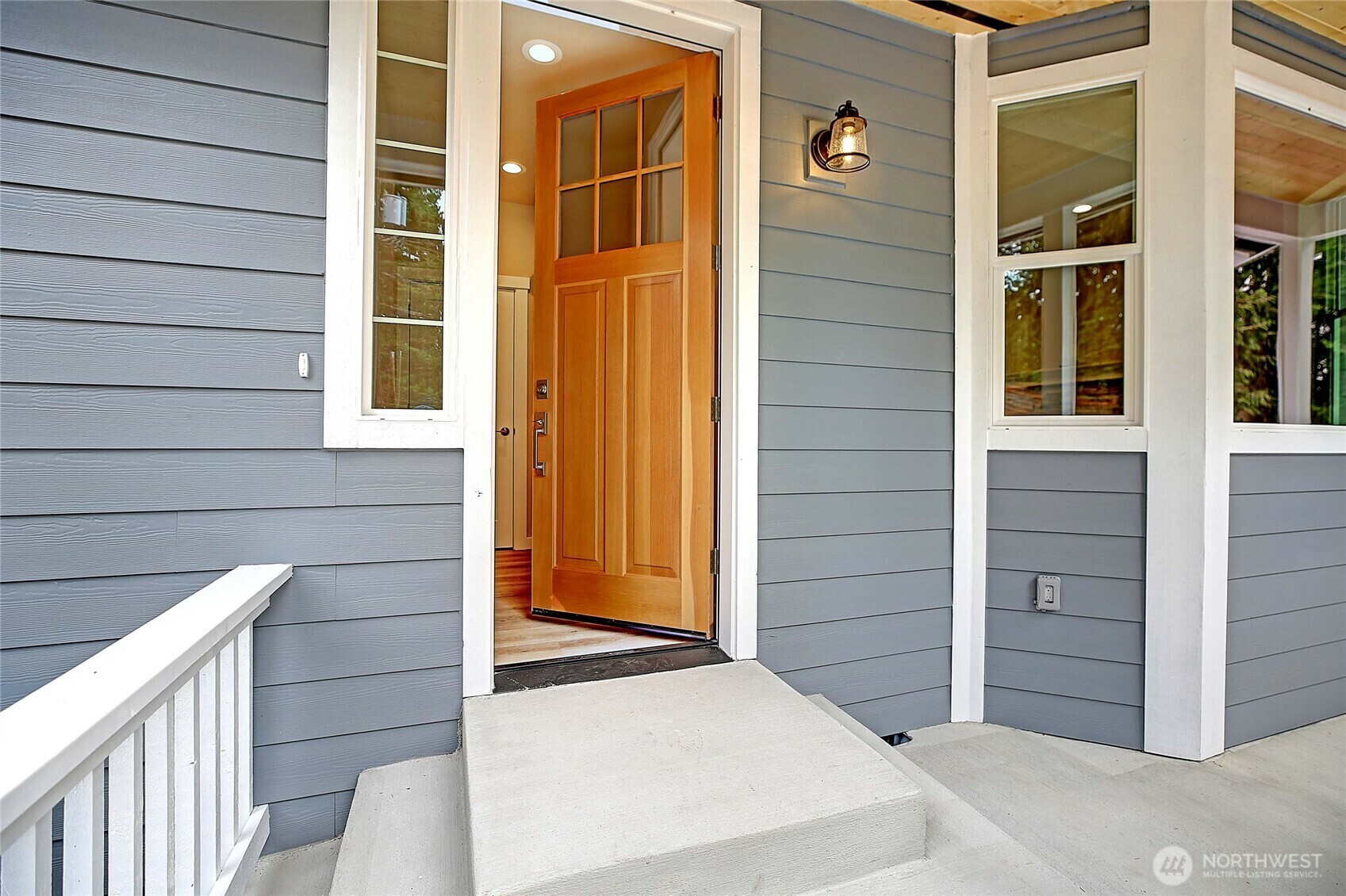 Property Photo: 2801 Huckleberry Lane WA 98282
