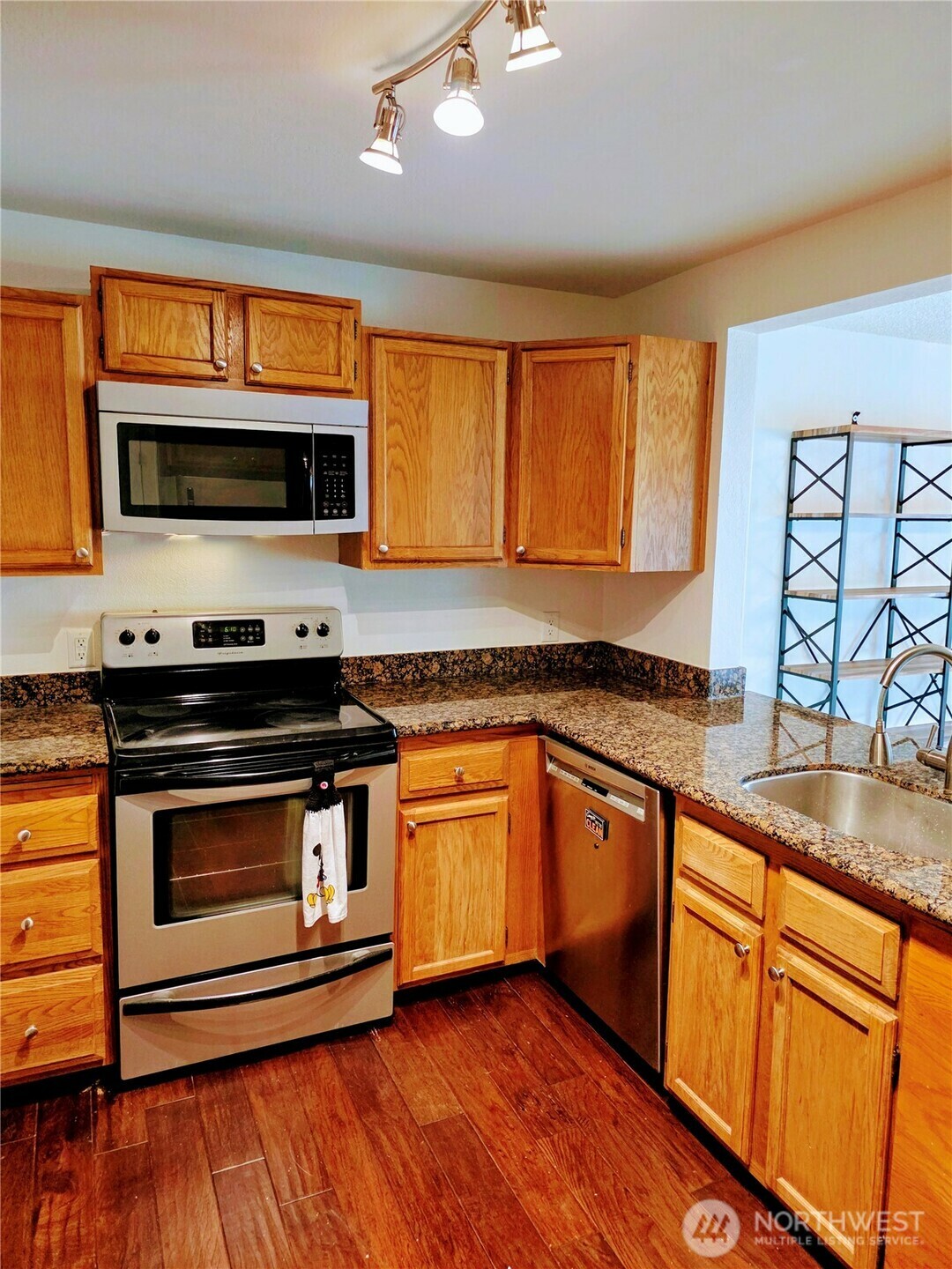 Property Photo: 12840 SE 40th Court B12 WA 98006