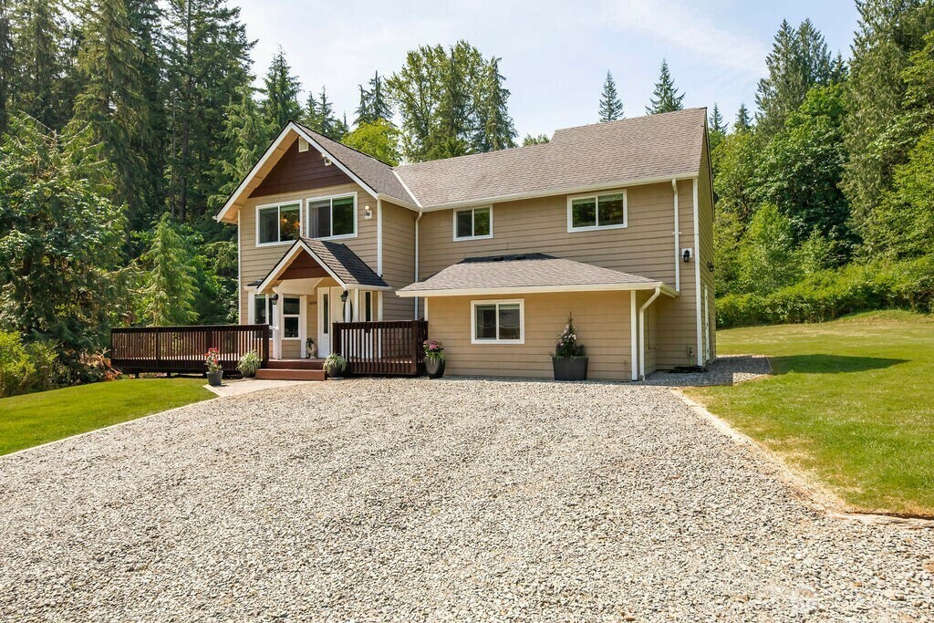 Property Photo: 1600 Connors Road WA 98290