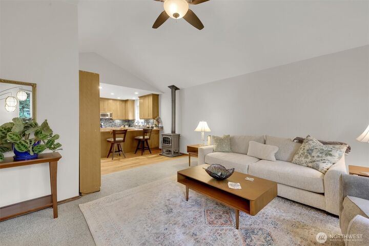 Property Photo:  4623  224th Street SE  WA 98021 