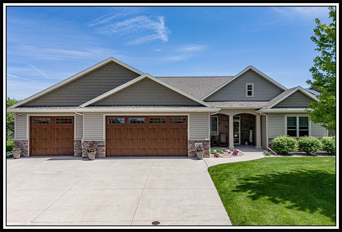 4140 N Prairie Rose Lane  Appleton WI 54913-6508 photo