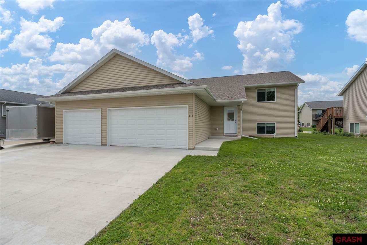 Property Photo: 512 Allyn Circle MN 56048