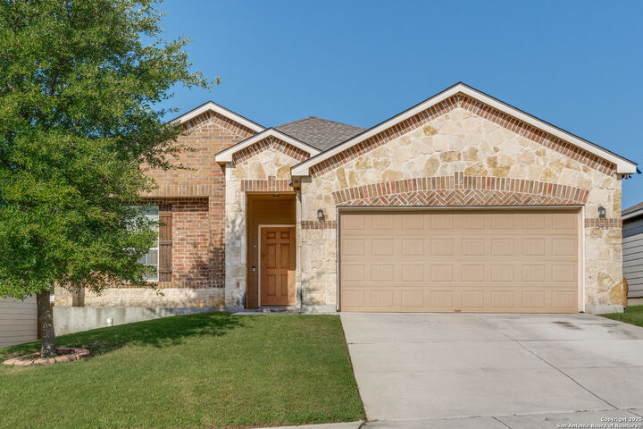 15923 Silver Rose  Selma TX 78154 photo