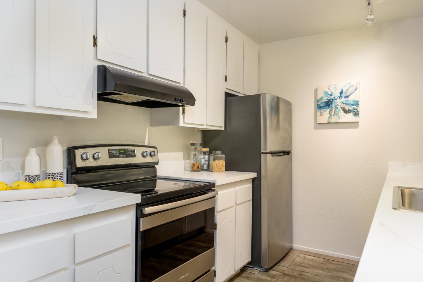 Property Photo: 822 Marcie Circle CA 94080
