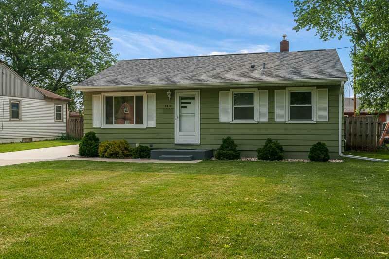 Property Photo: 2016 Prairie Avenue WI 53511