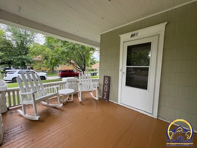 Property Photo: 801 Rural St KS 66801