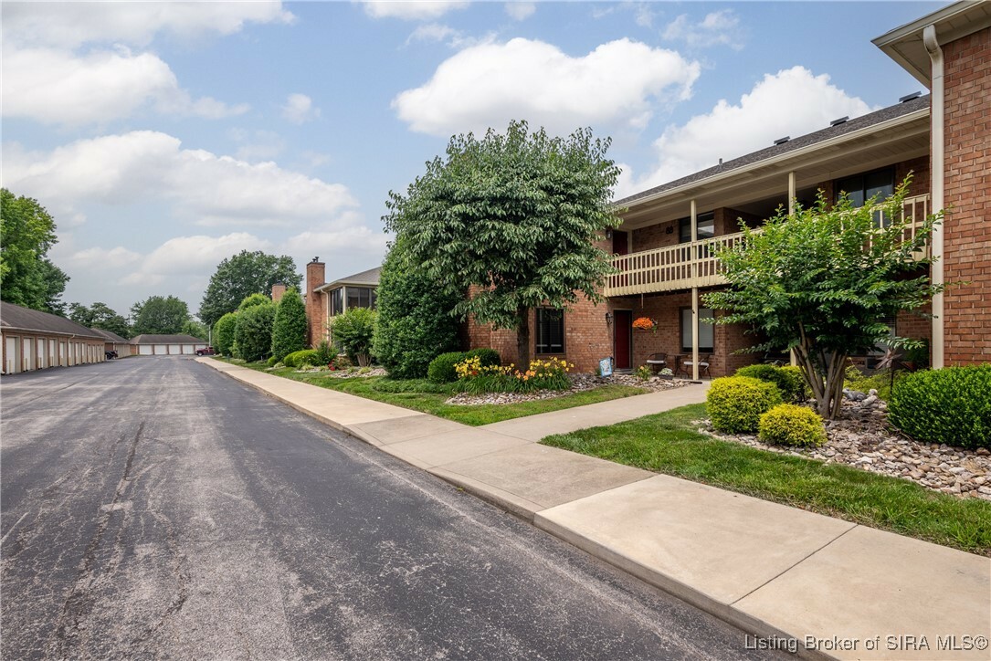 Property Photo:  1710 New Albany-Chas Road 88 &Amp 45G  IN 47130 