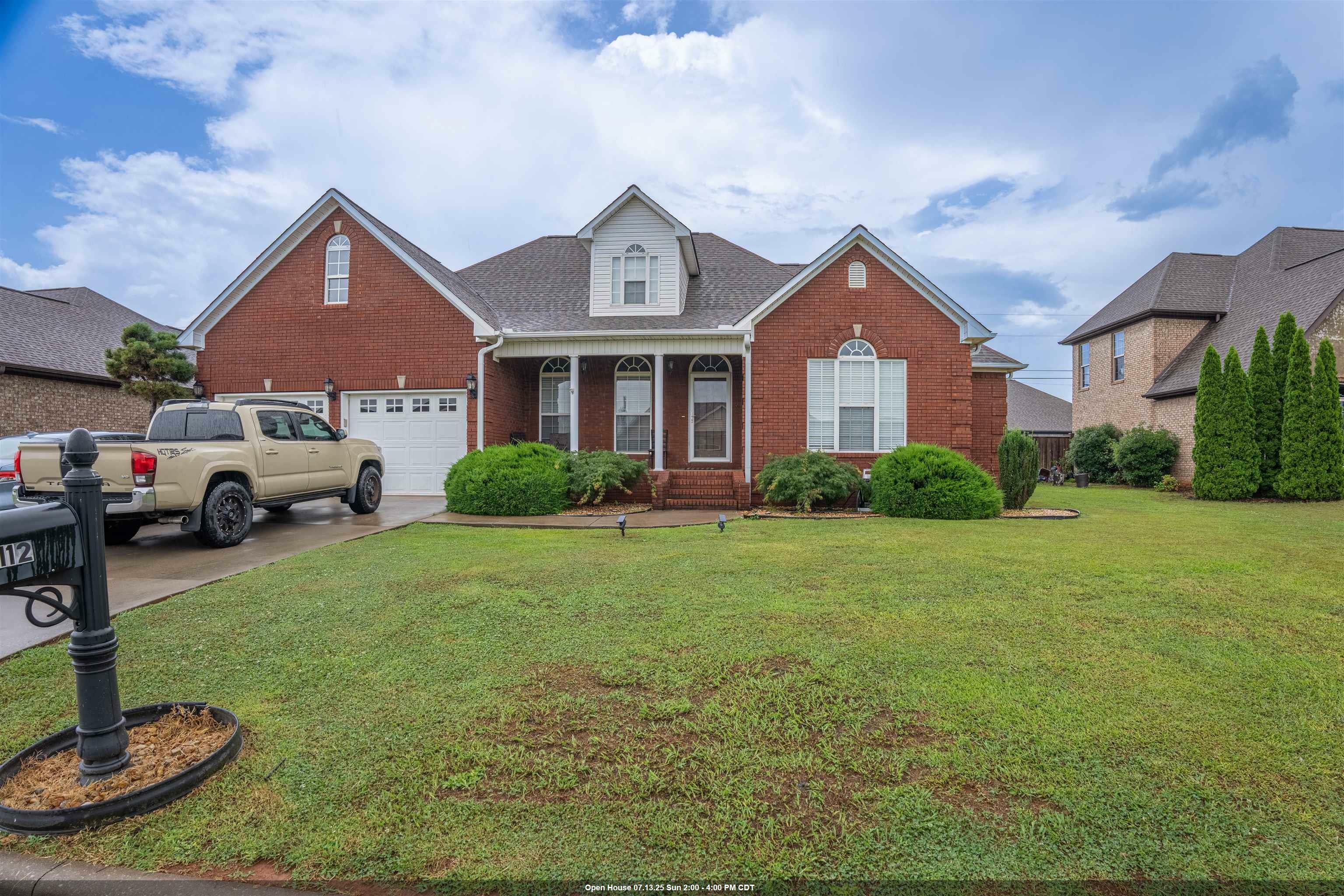112 Aidan Ln  Muscle Shoals AL 35661 - MUSCLE S photo