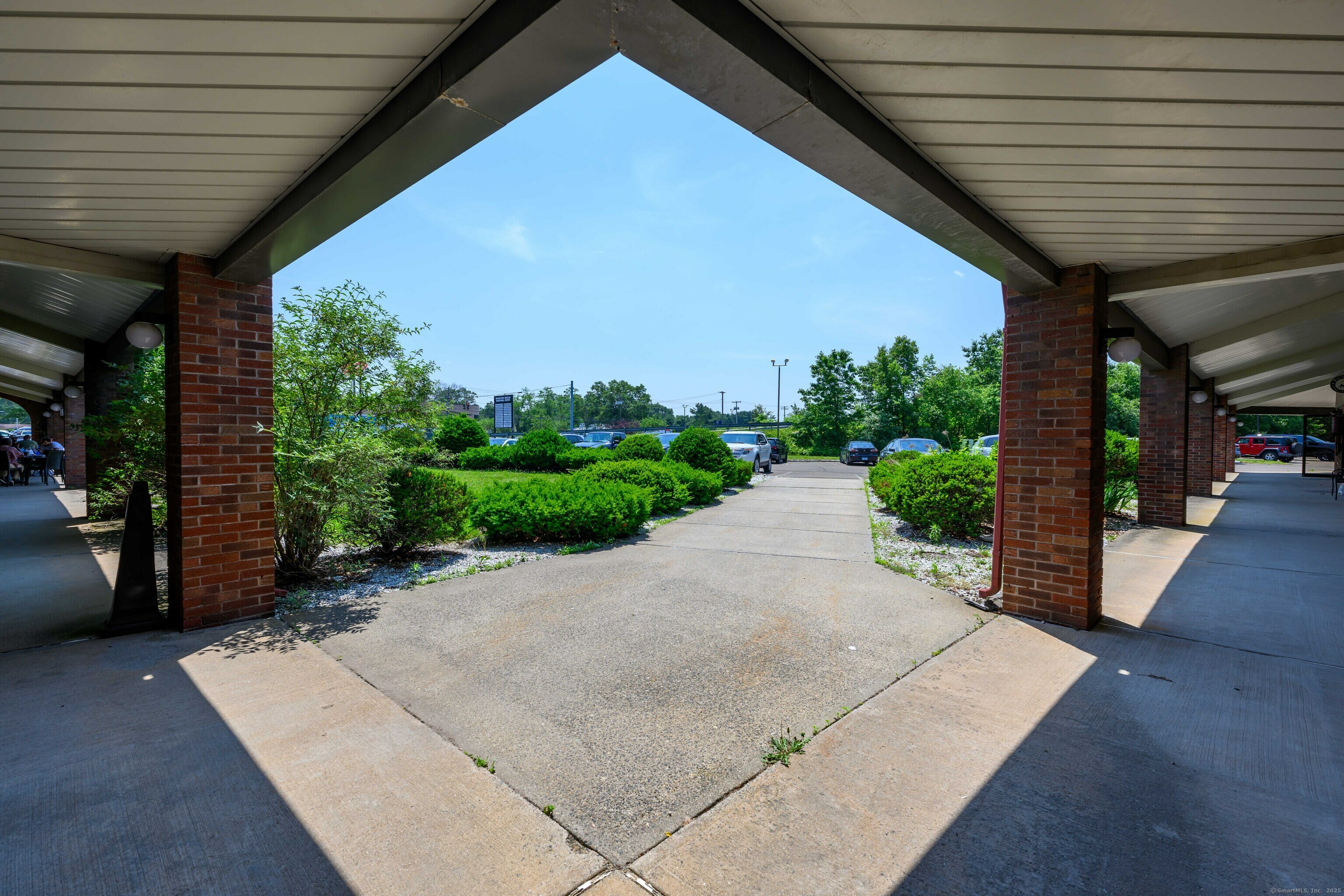 Property Photo:  565 Washington Avenue 7/8  CT 06473 