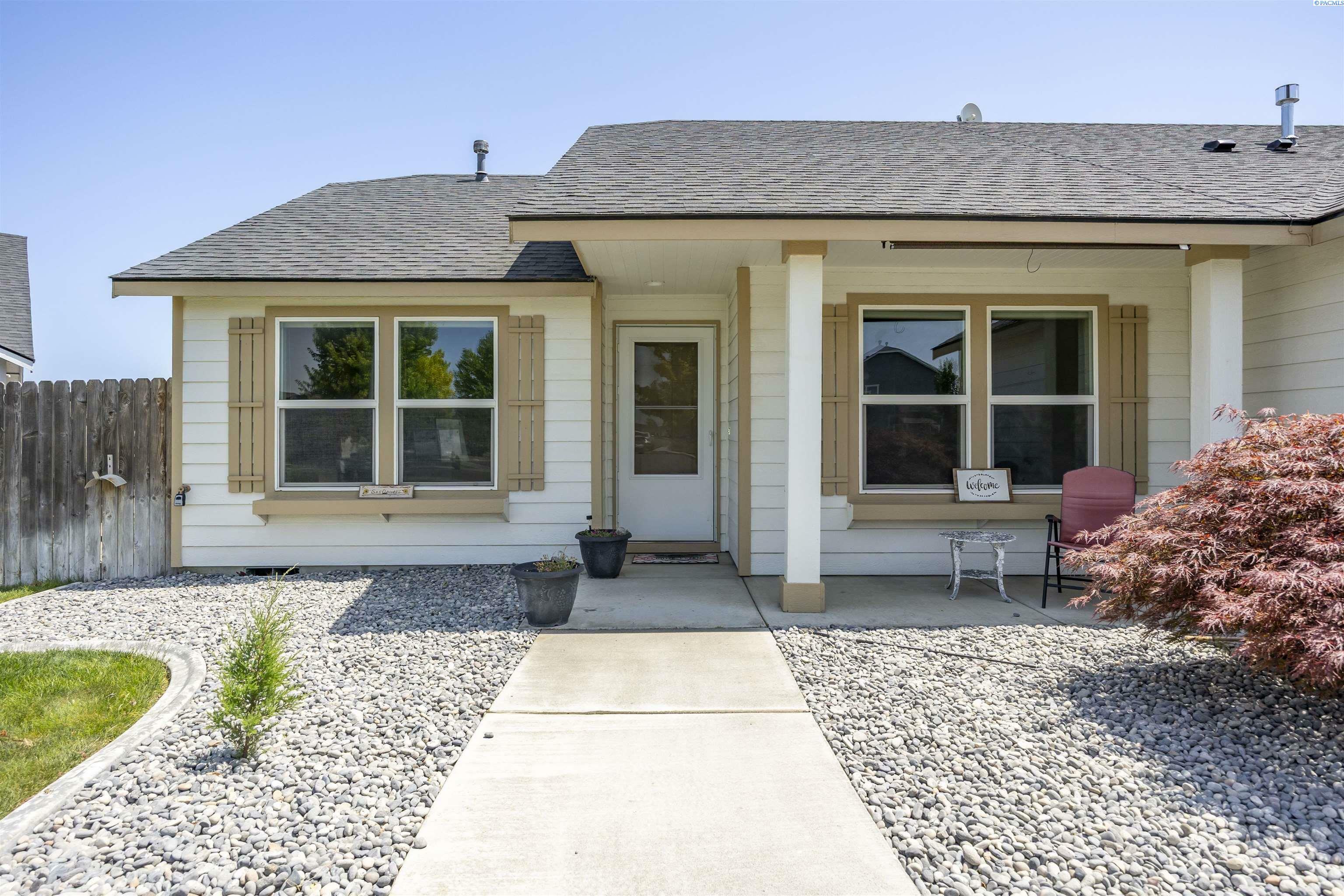 Property Photo: 6307 Bayview Lane WA 99301