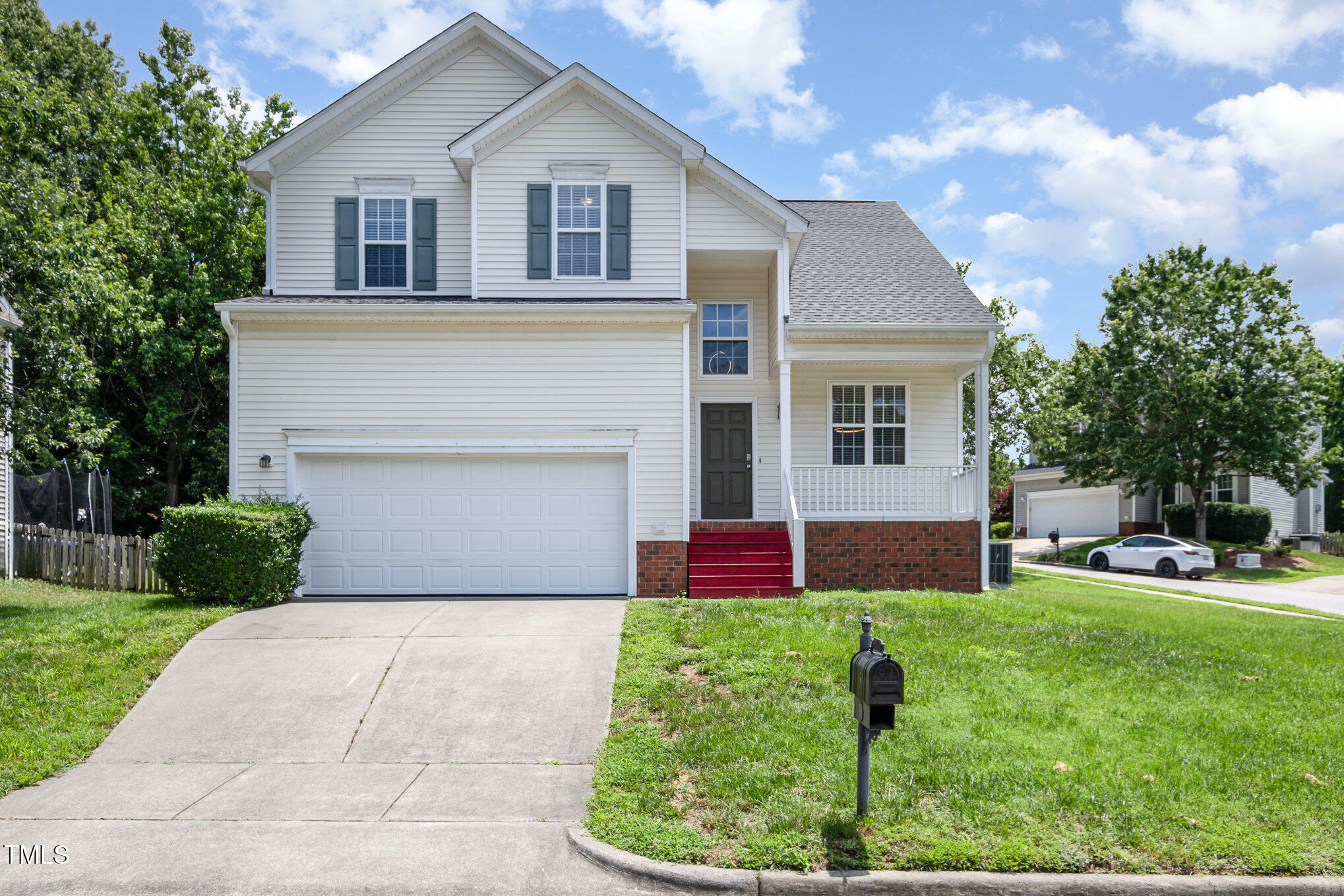 Property Photo: 2241 Spruce Shadows Lane NC 27614