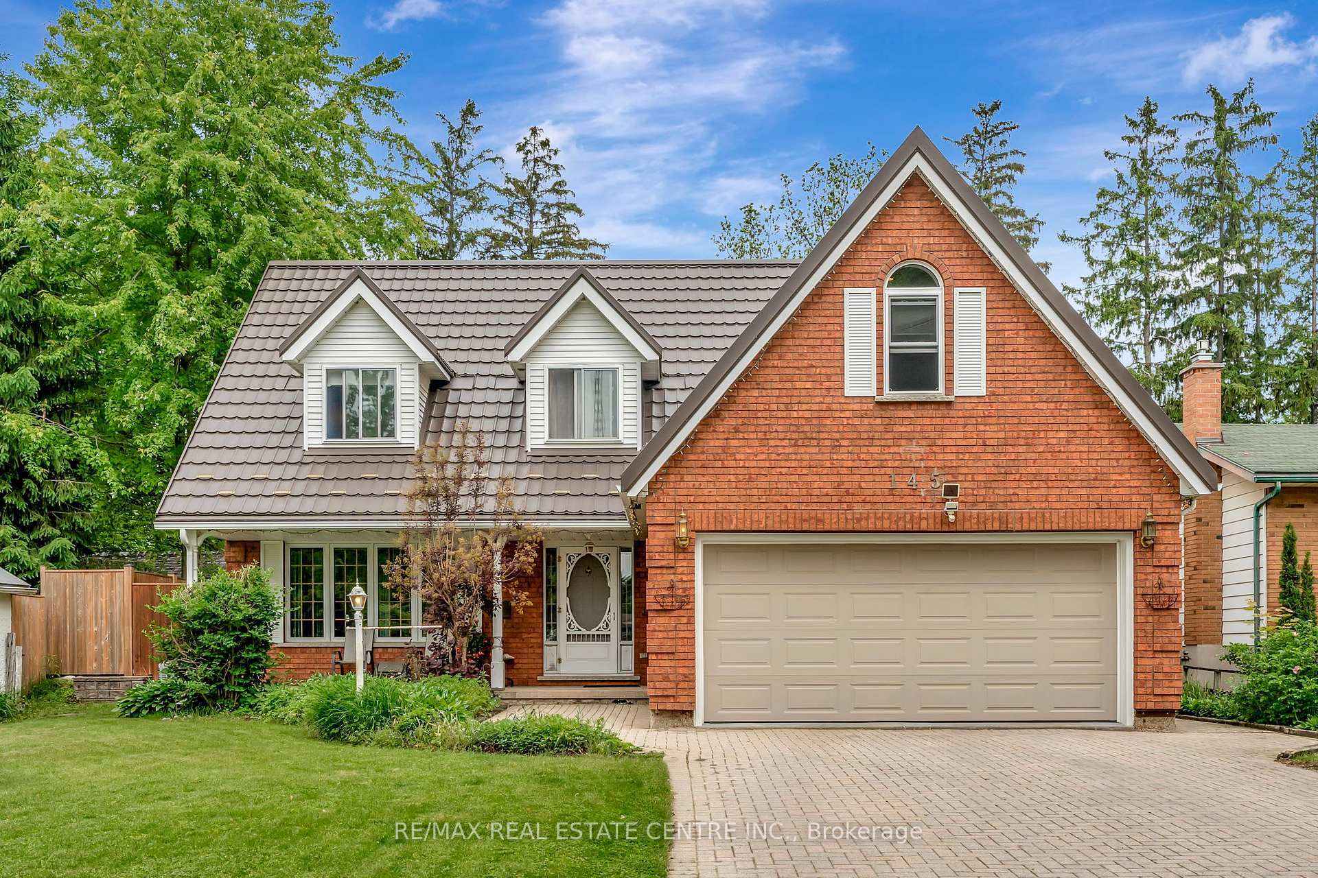 Property Photo: 145 Albert Street E ON N1M 1X7