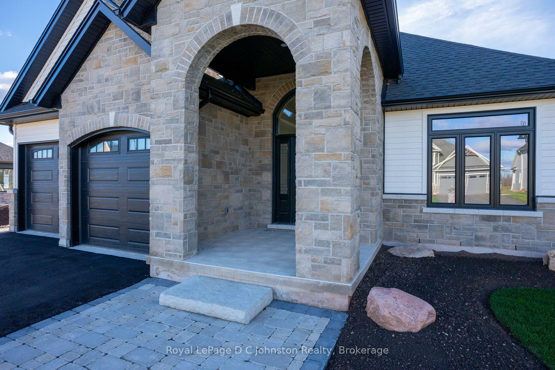 Property Photo: 546 Algonquin Trail ON N0H 1S0