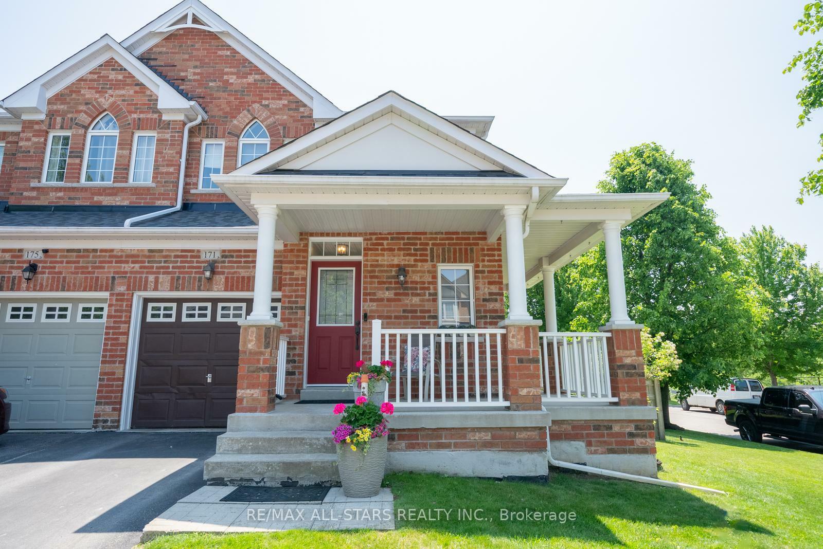 Property Photo: 171 James Ratcliff Avenue ON L4A 0L5