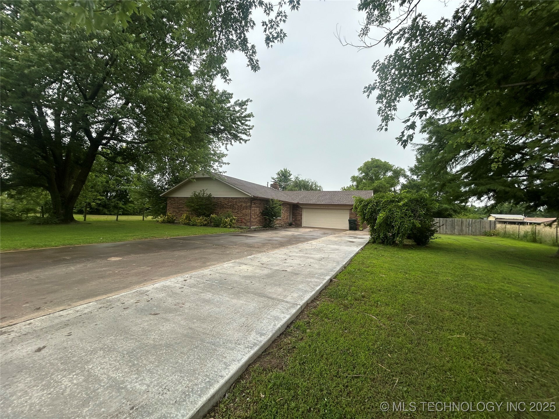 Property Photo: 1712 Turner Street OK 74403