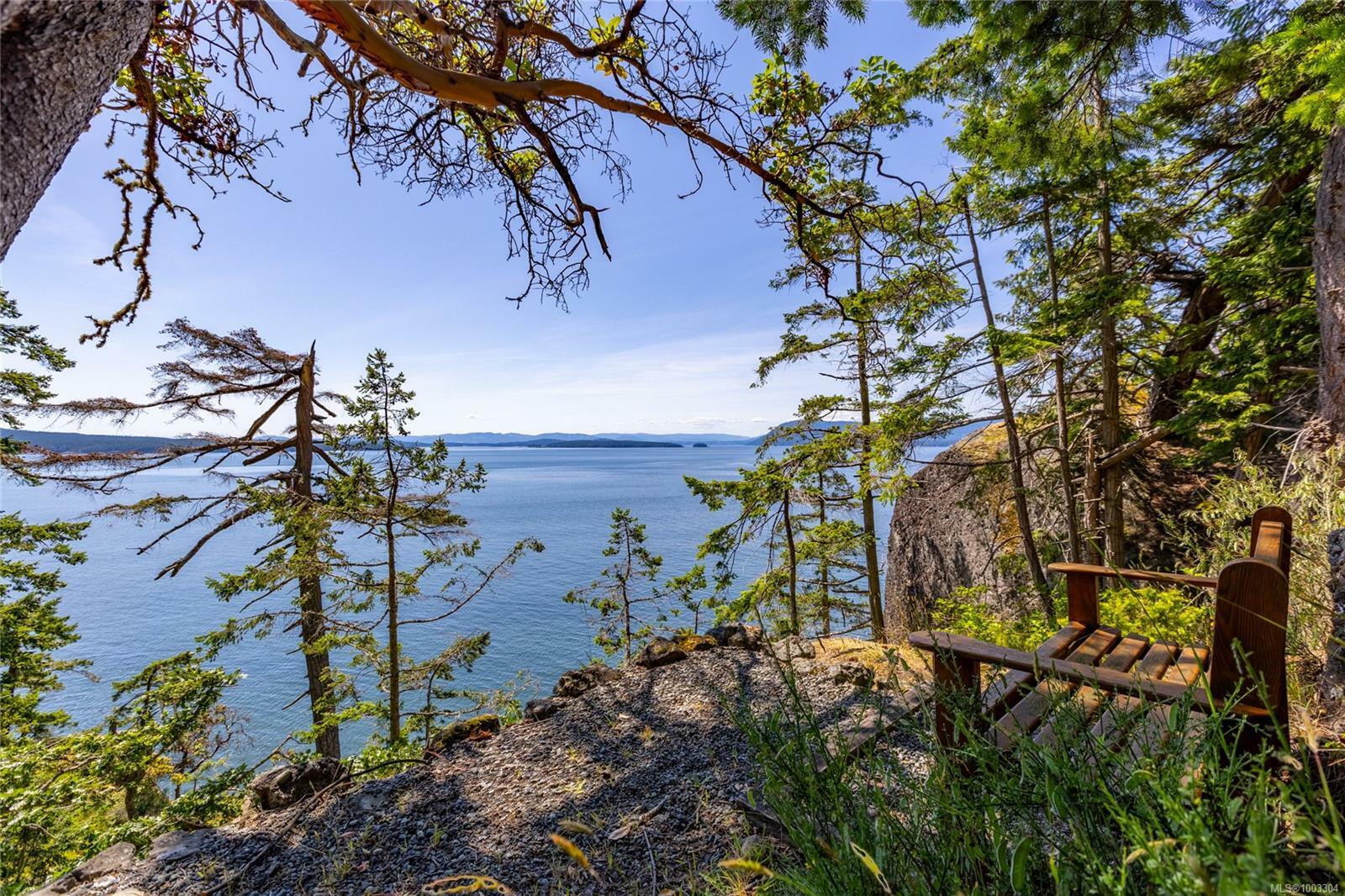 Property Photo: 3803 Cutlass Crt BC V0N 2M2