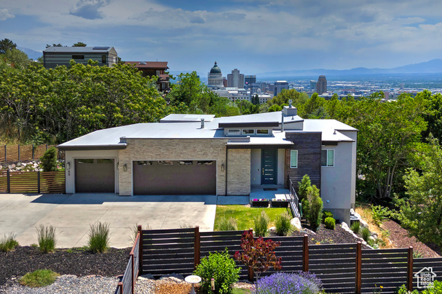 Property Photo: 68 E Columbus Ct UT 84103