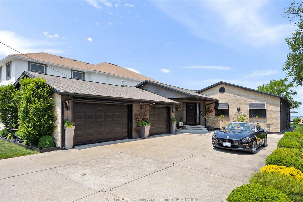 Property Photo: 519 Lakeview Drive ON N0R 1A0