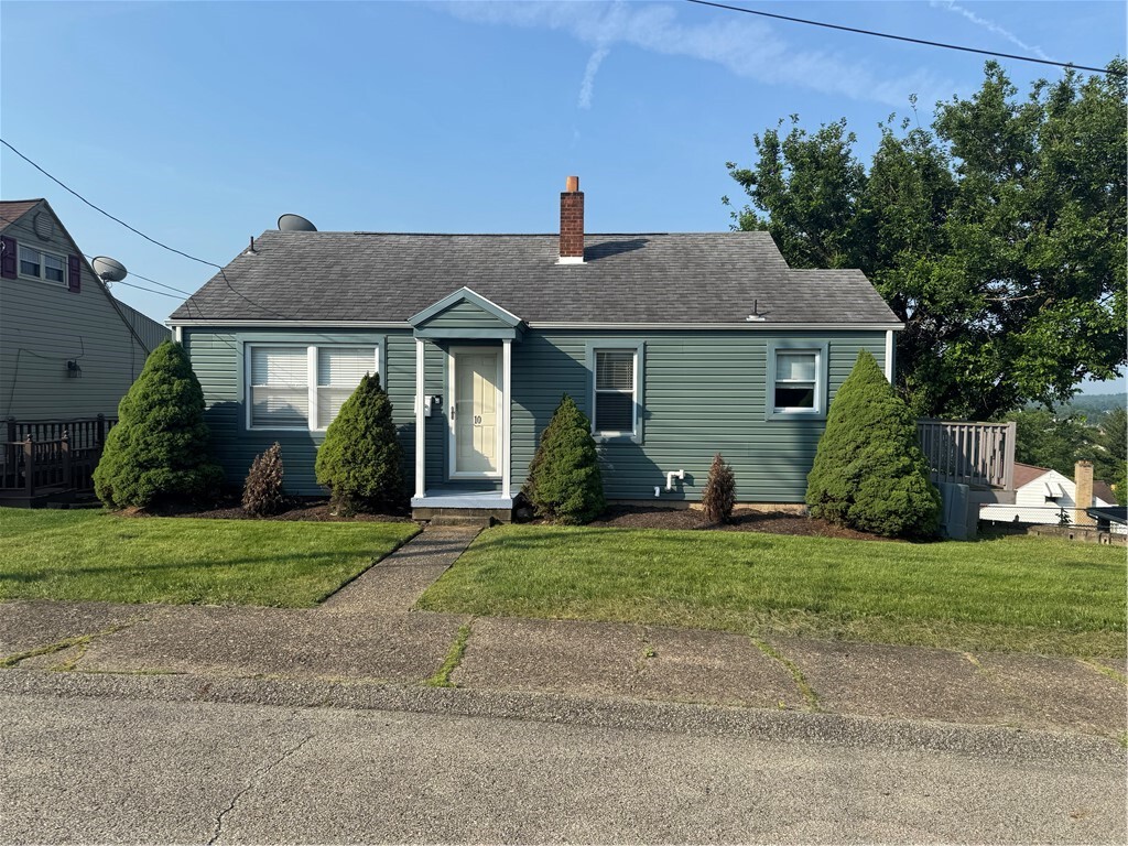 Property Photo: 10 Crest St. PA 15401