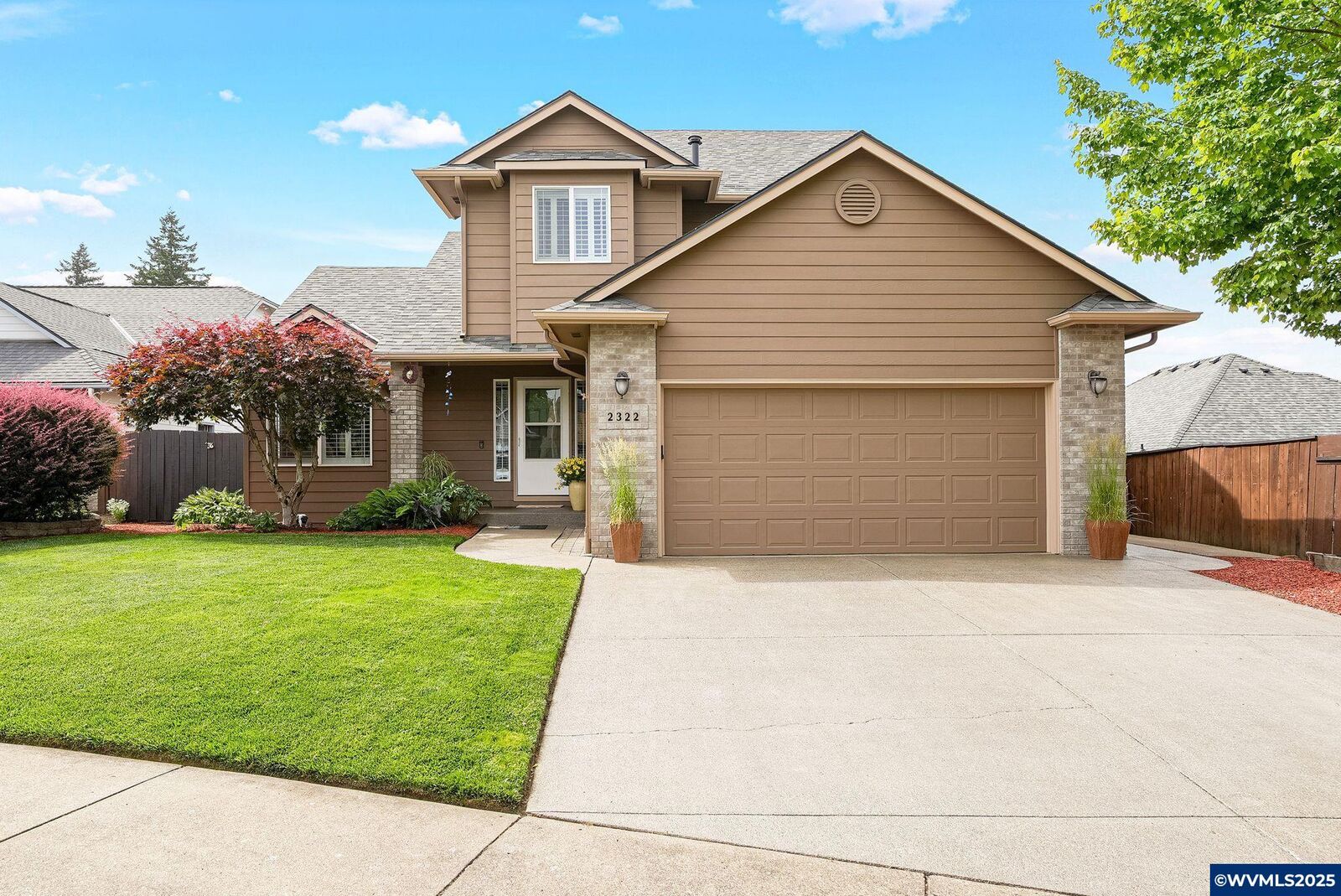 Property Photo:  2322 Blacktail Deer Ct NW  OR 97304 