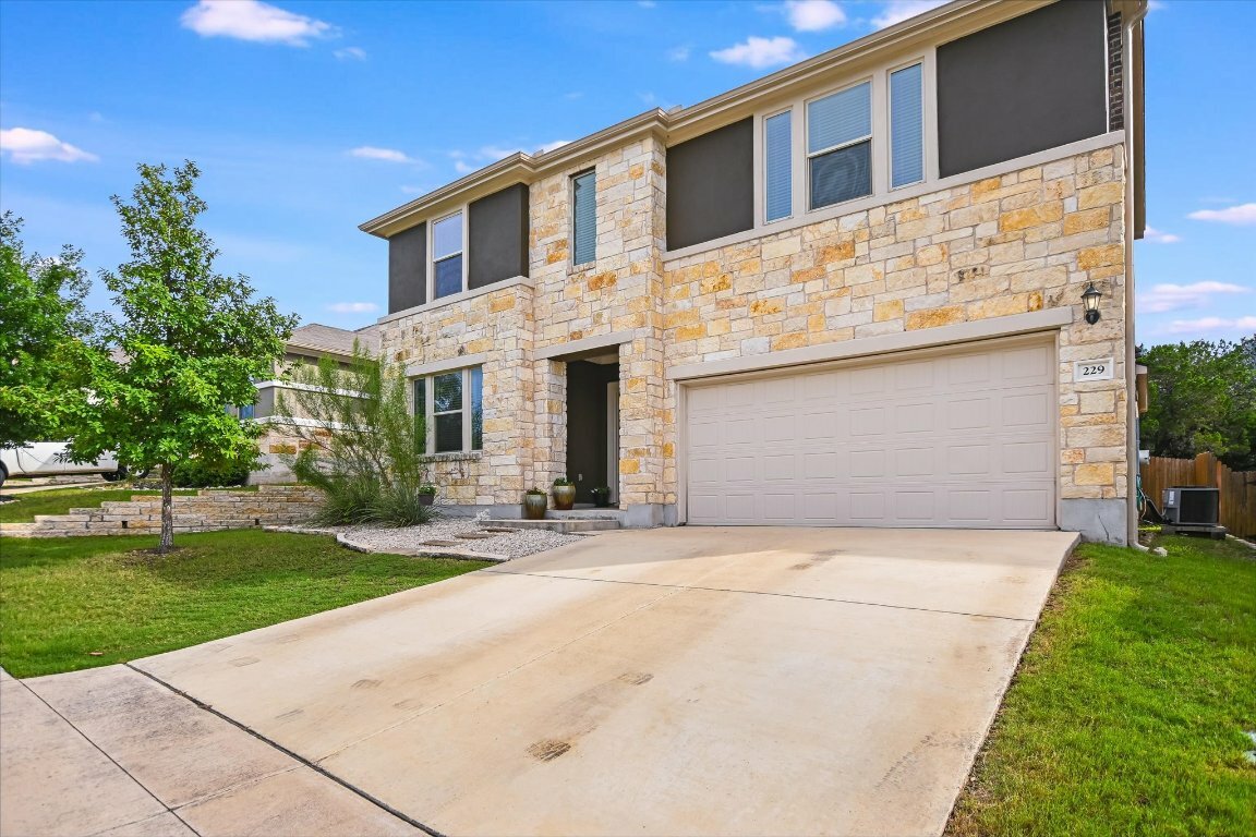 Property Photo: 229 Mary Max Circle TX 78666