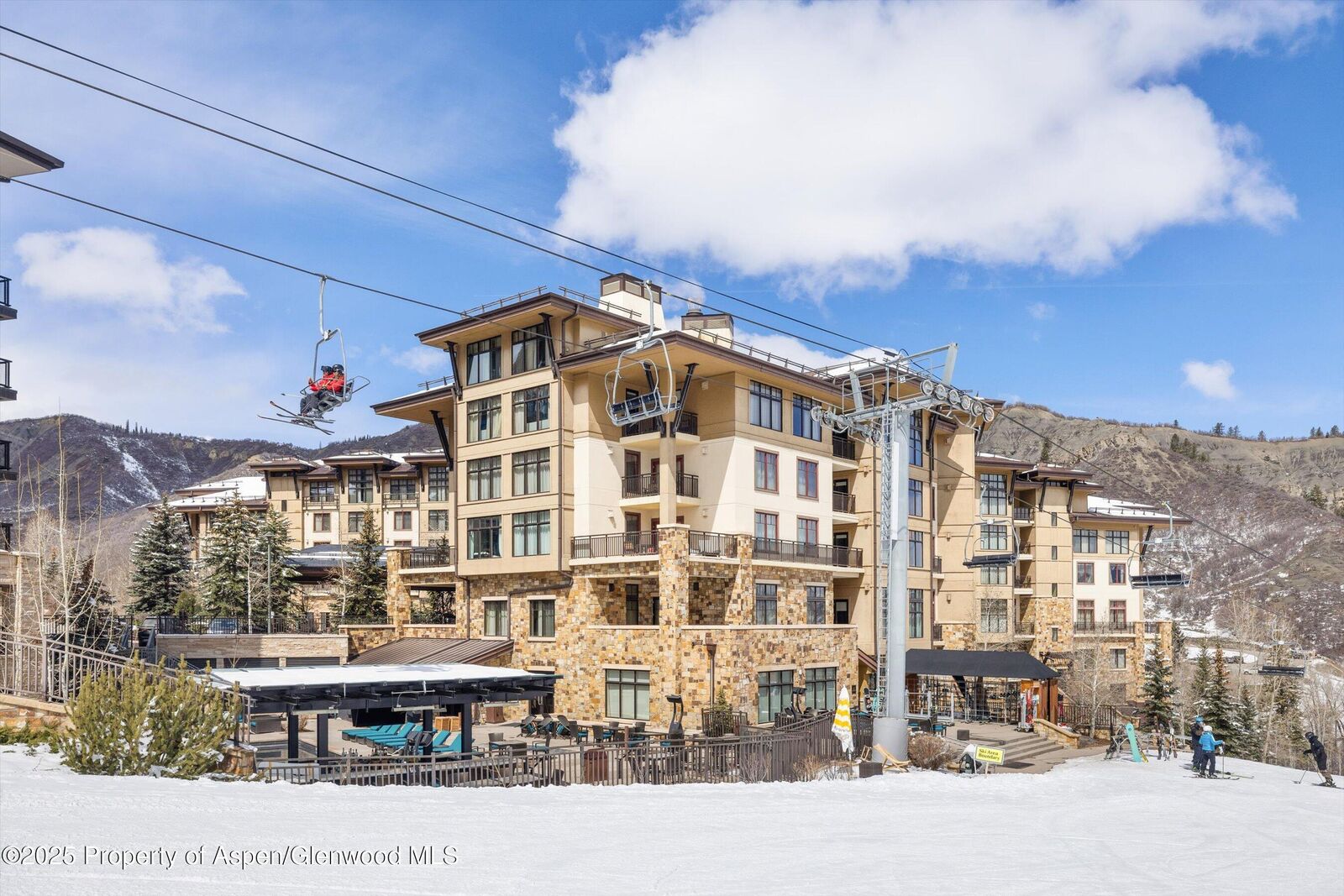 Property Photo:  130 Wood Road 314/316  CO 81615 