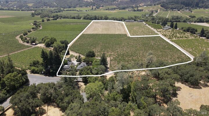Property Photo:  7011 Dry Creek Road  CA 95448 