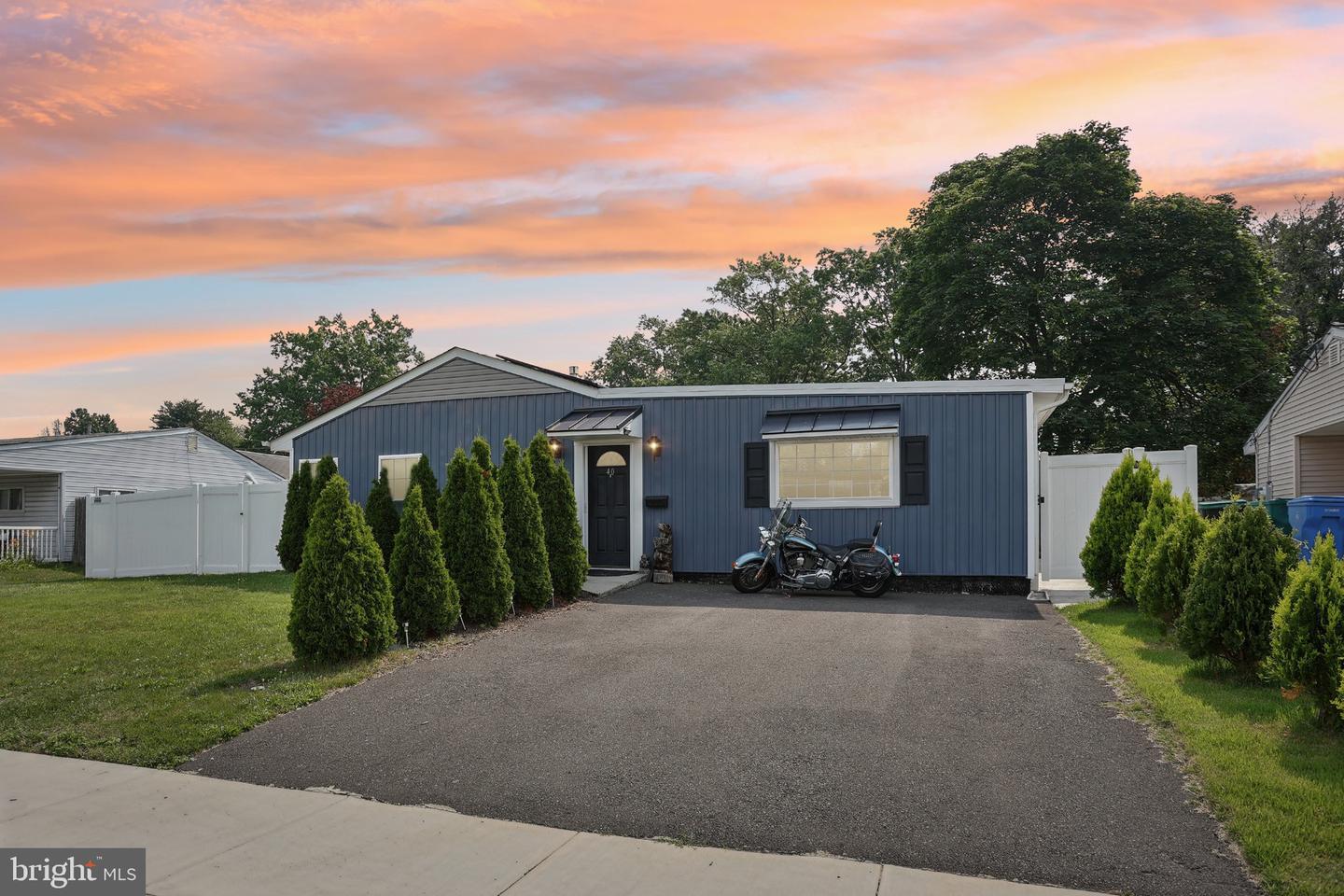 Property Photo: 40 Openwood Lane PA 19055
