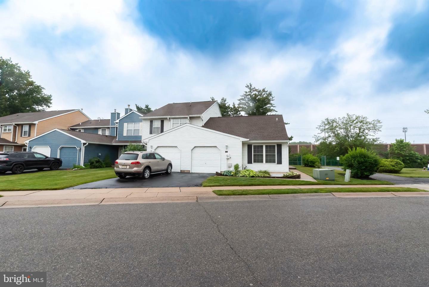 Property Photo: 20 Kennebec Court NJ 08505