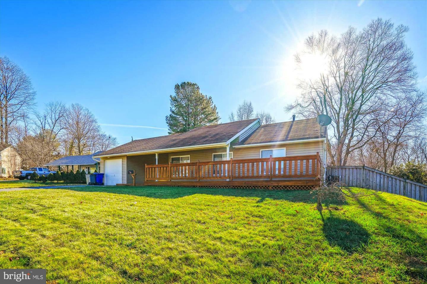 Property Photo: 15807 Pacific Court MD 20716
