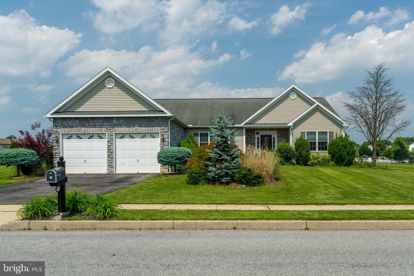 Property Photo:  546 W Reeser Street  PA 19533 