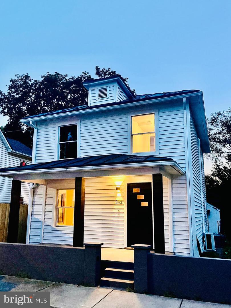 Property Photo: 553 Highland Avenue VA 22601