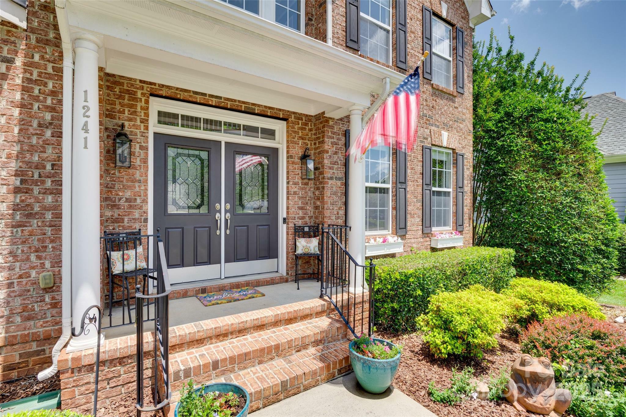 Property Photo: 1241 Brough Hall Drive NC 28173