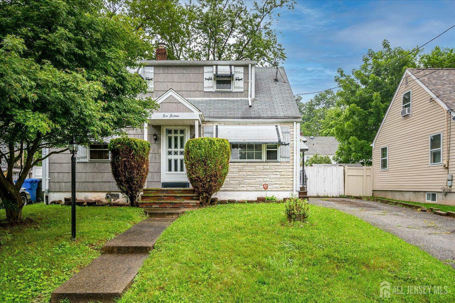 Property Photo: 115 W Woodbridge Avenue W NJ 08830