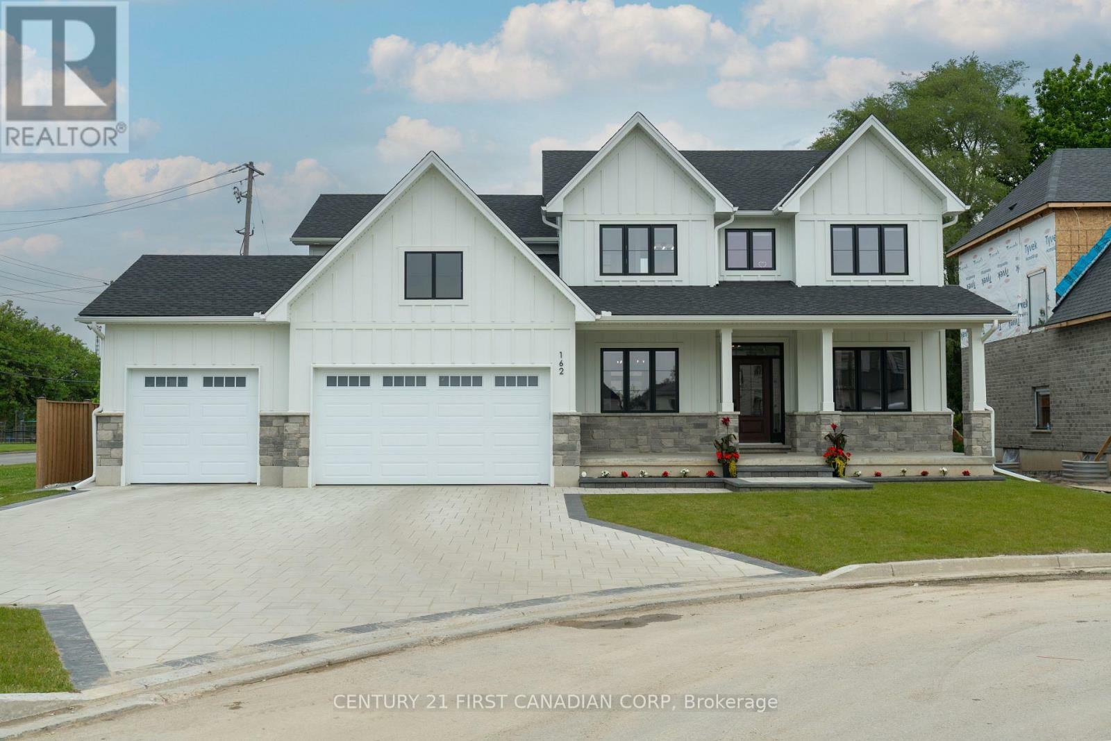 Photo de la propriété: 162 Princeton Terrace ON N6K 0L5