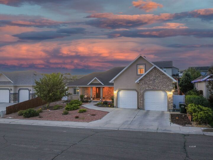 Property Photo: 654 Cortney Drive NV 89801
