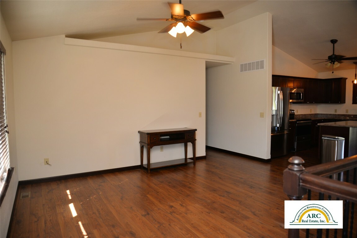 Property Photo: 2321 Idlewild Way KS 67846