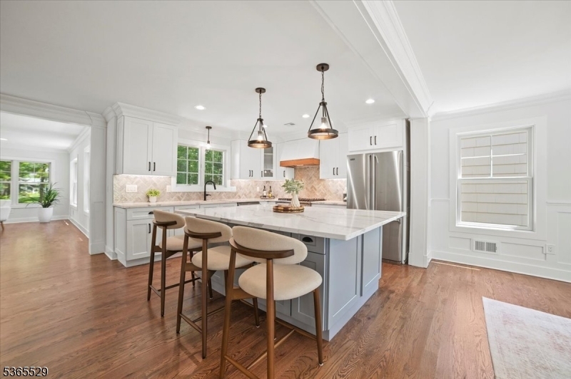 40 Sherbrooke Dr  Florham Park Boro NJ 07932 photo