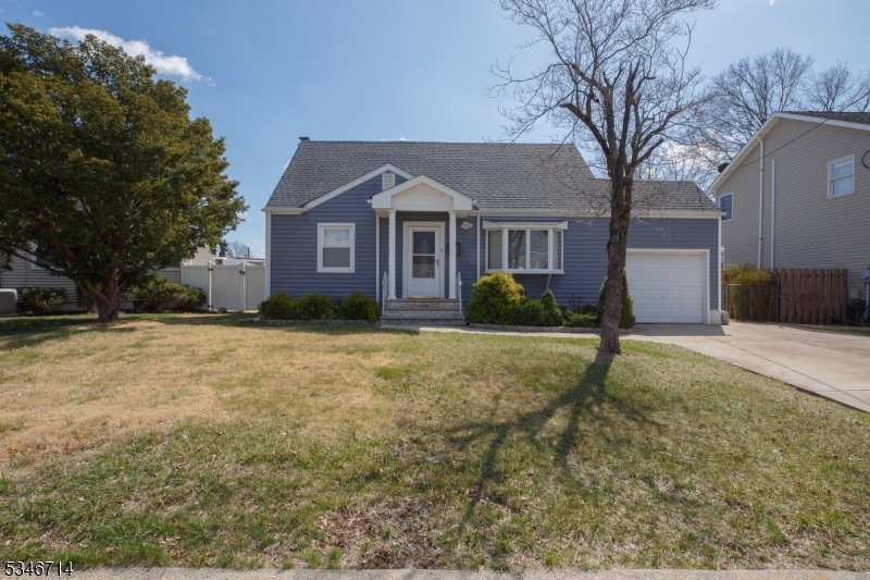 Property Photo: 611 Fairway Rd NJ 07036