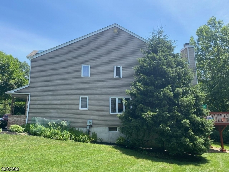 Property Photo: 33 Edgefield Dr NJ 07950