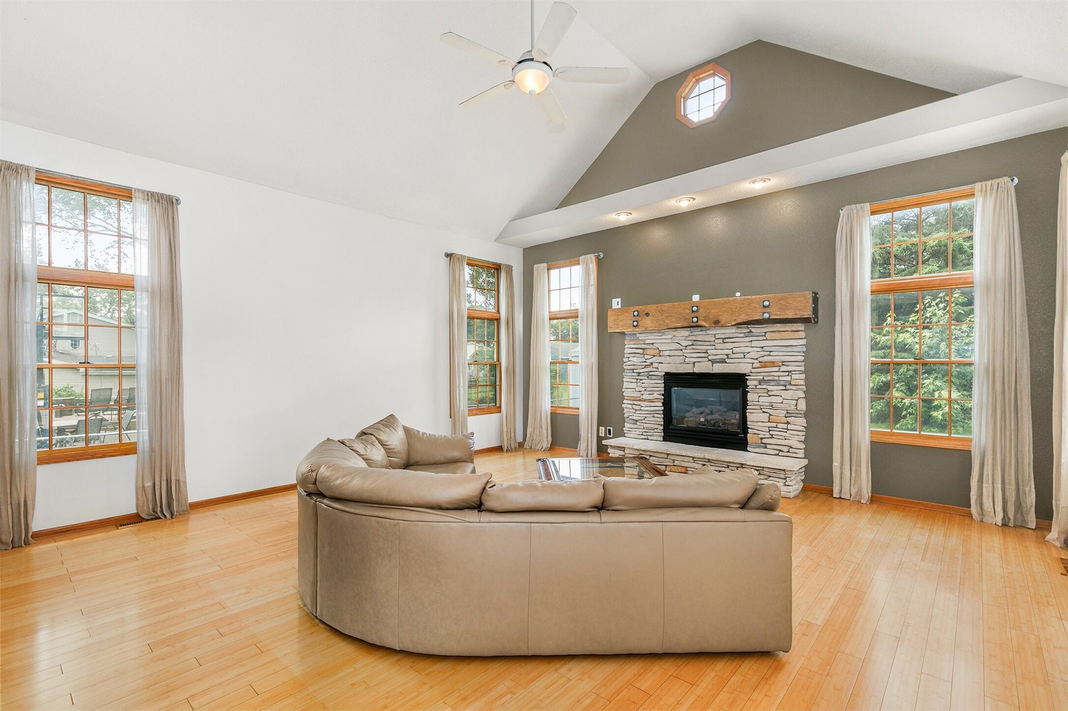 Property Photo: 308 33rd Street IA 50265