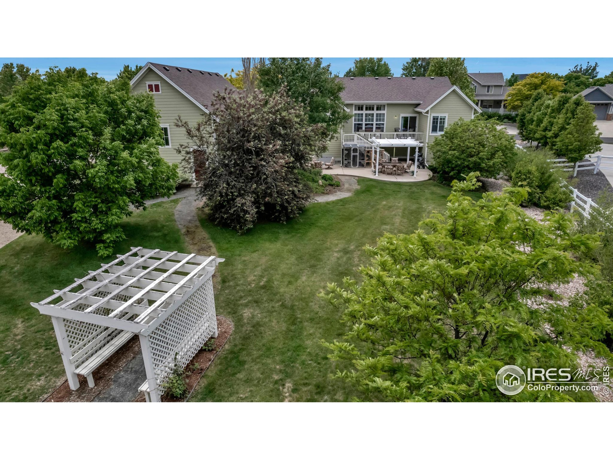 Property Photo: 3545 Cottonwood Cir CO 80504